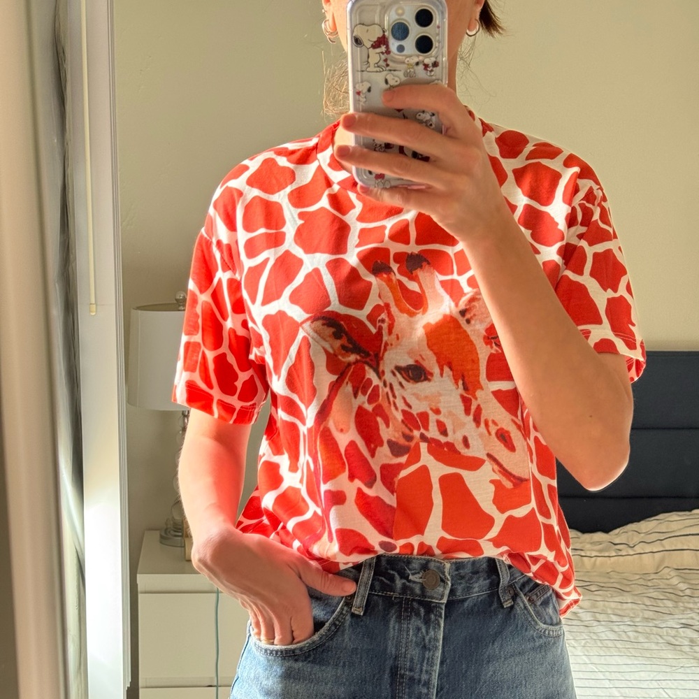 Trendyol Giraffe Print T-Shirt | Graphic Tee | Size M